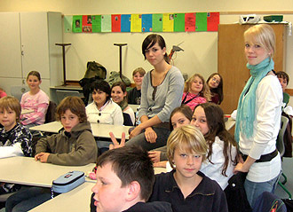 Natalie in ihrer Klasse
