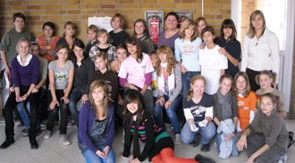 Gruppe der schule einen Thron